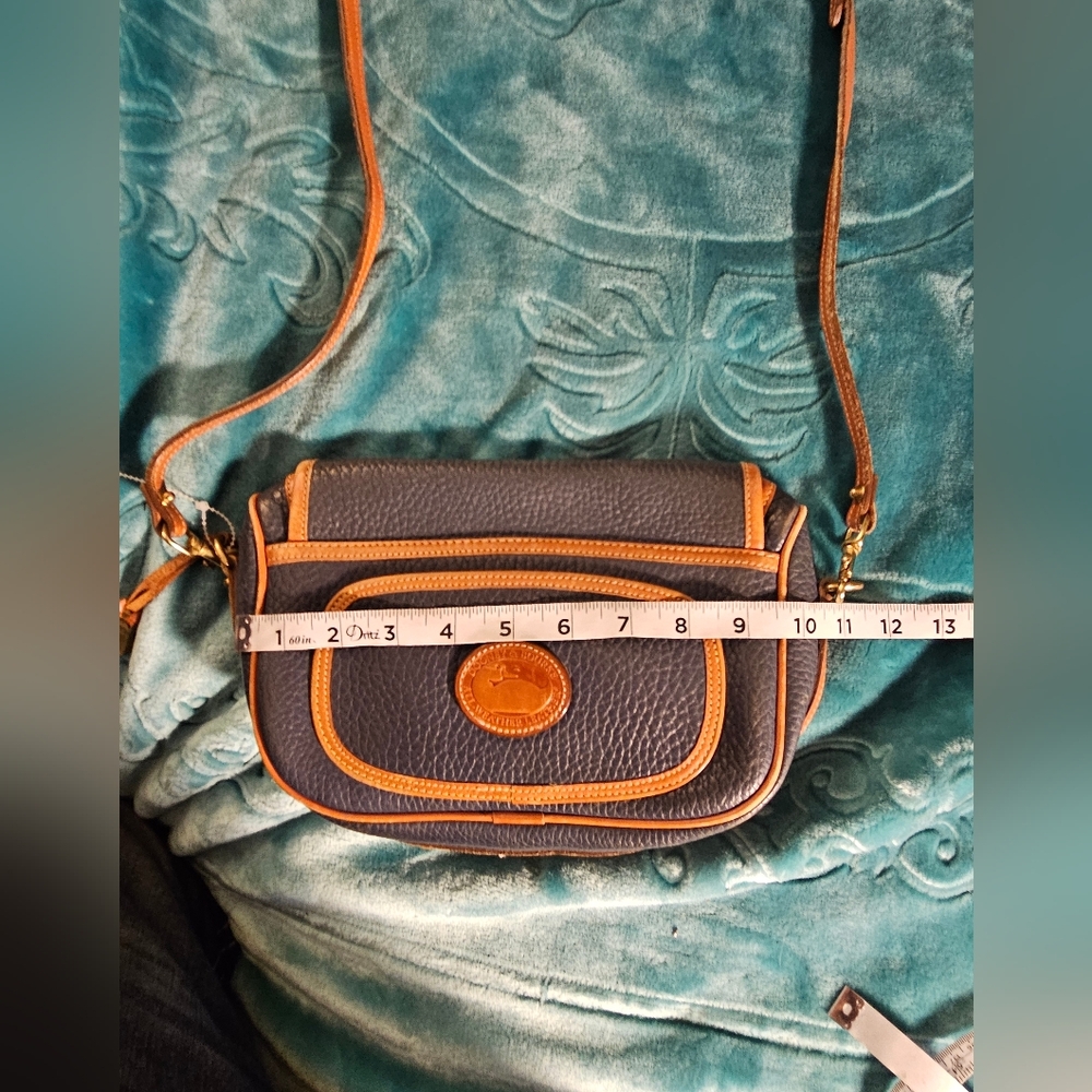 Vintage Dooney & Bourke Navy and Tan Crossbody Bag